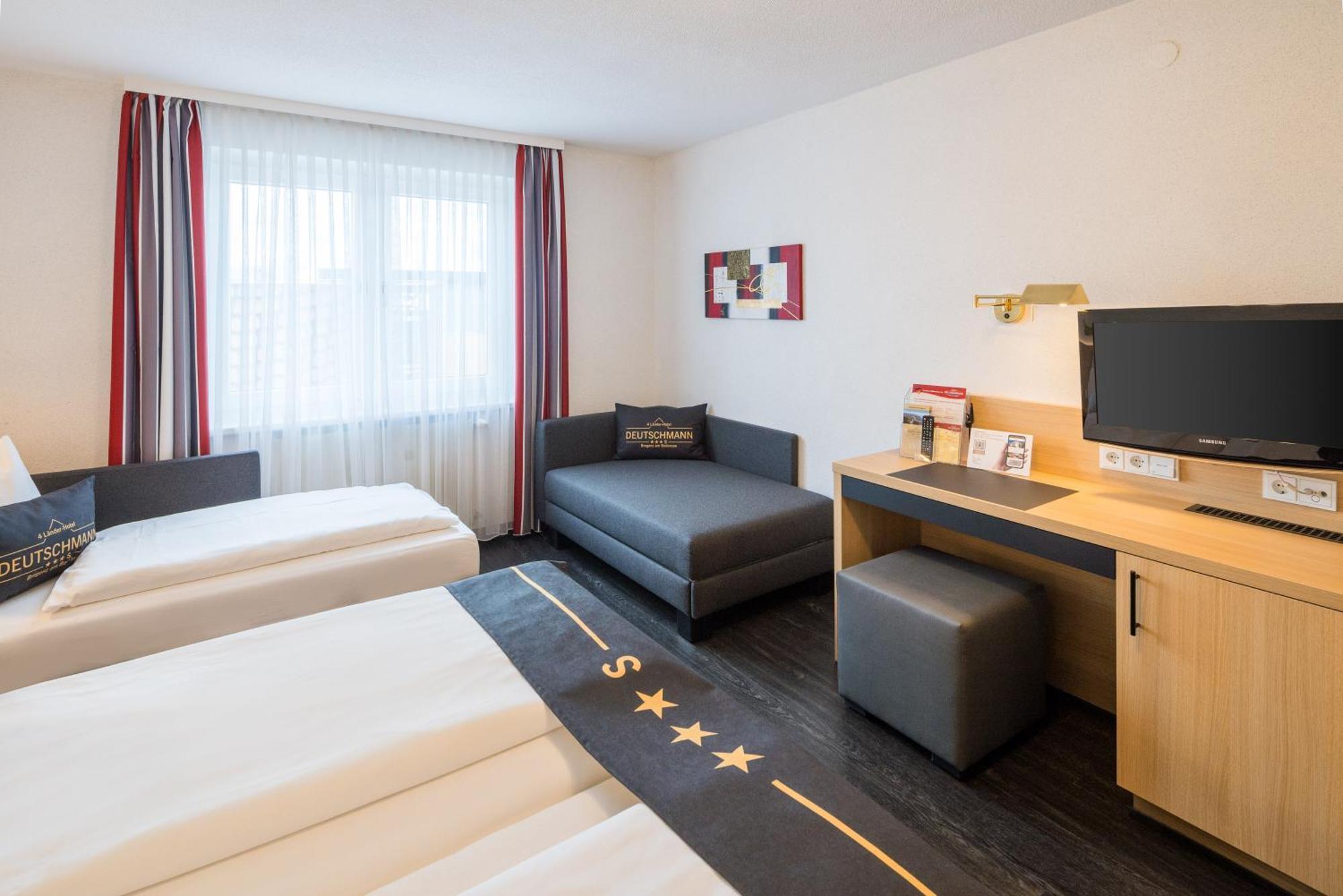 4-Laender-Hotel Deutschmann Bregenz Esterno foto